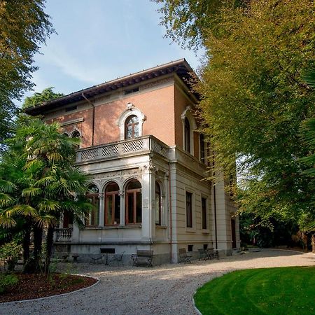 Villa Confalonieri Манделло-дель-Ларио Экстерьер фото