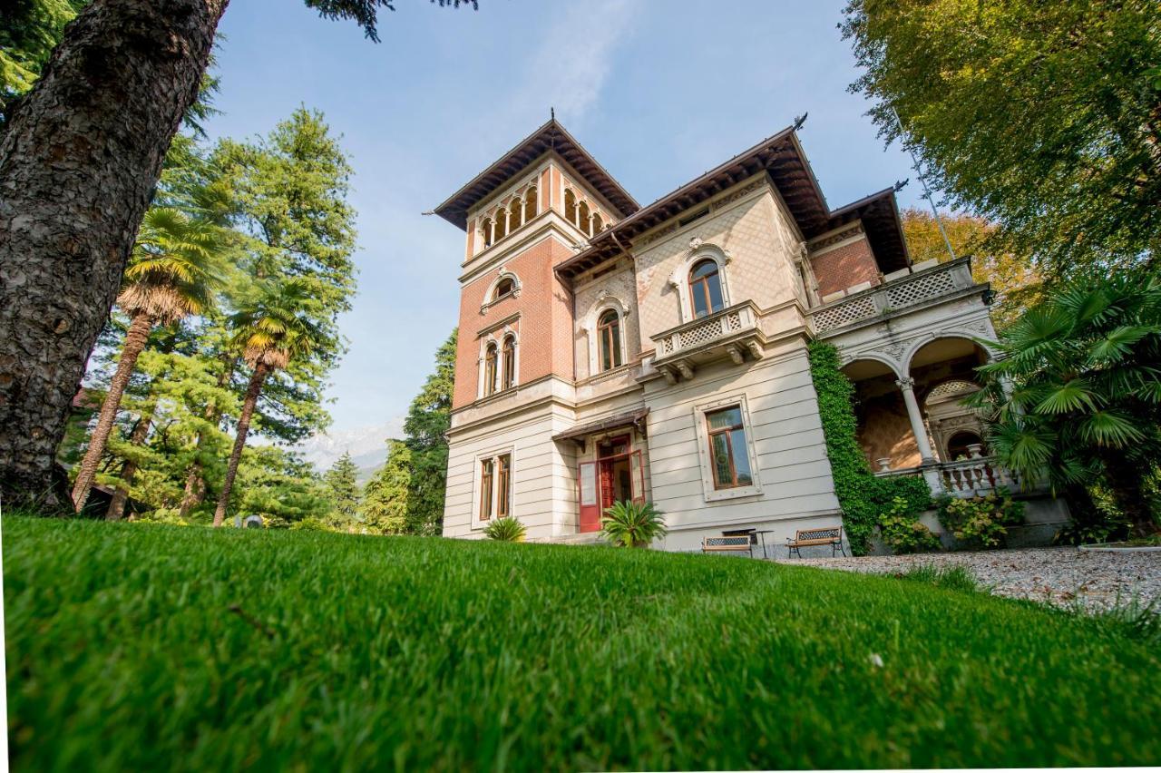 Villa Confalonieri Манделло-дель-Ларио Экстерьер фото